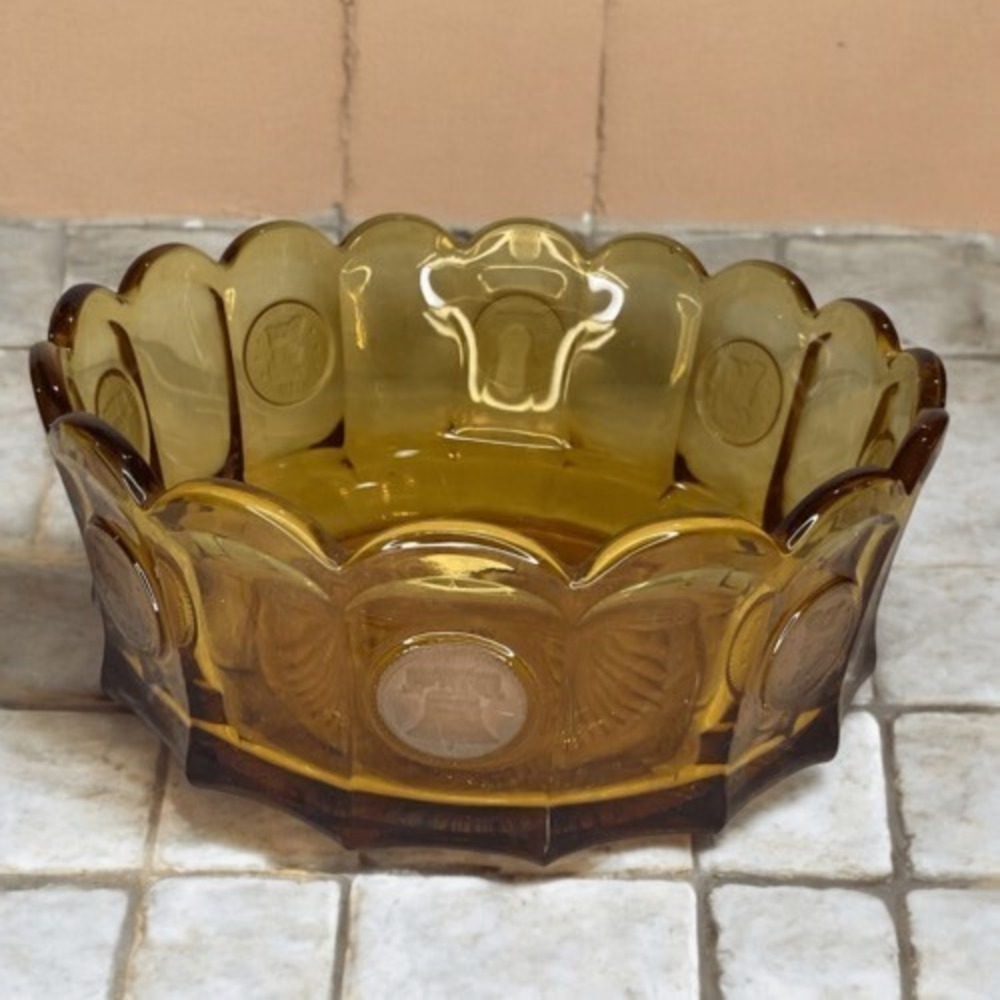 VTG Fostoria Amber‎ Glass Coin Liberty Bell Round Serving Bowl Candy Dish 7"x4"